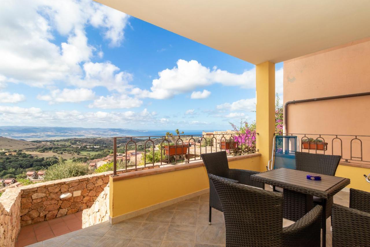 Appartamento Con Piscina 03 Trinità dʼAgultu Εξωτερικό φωτογραφία