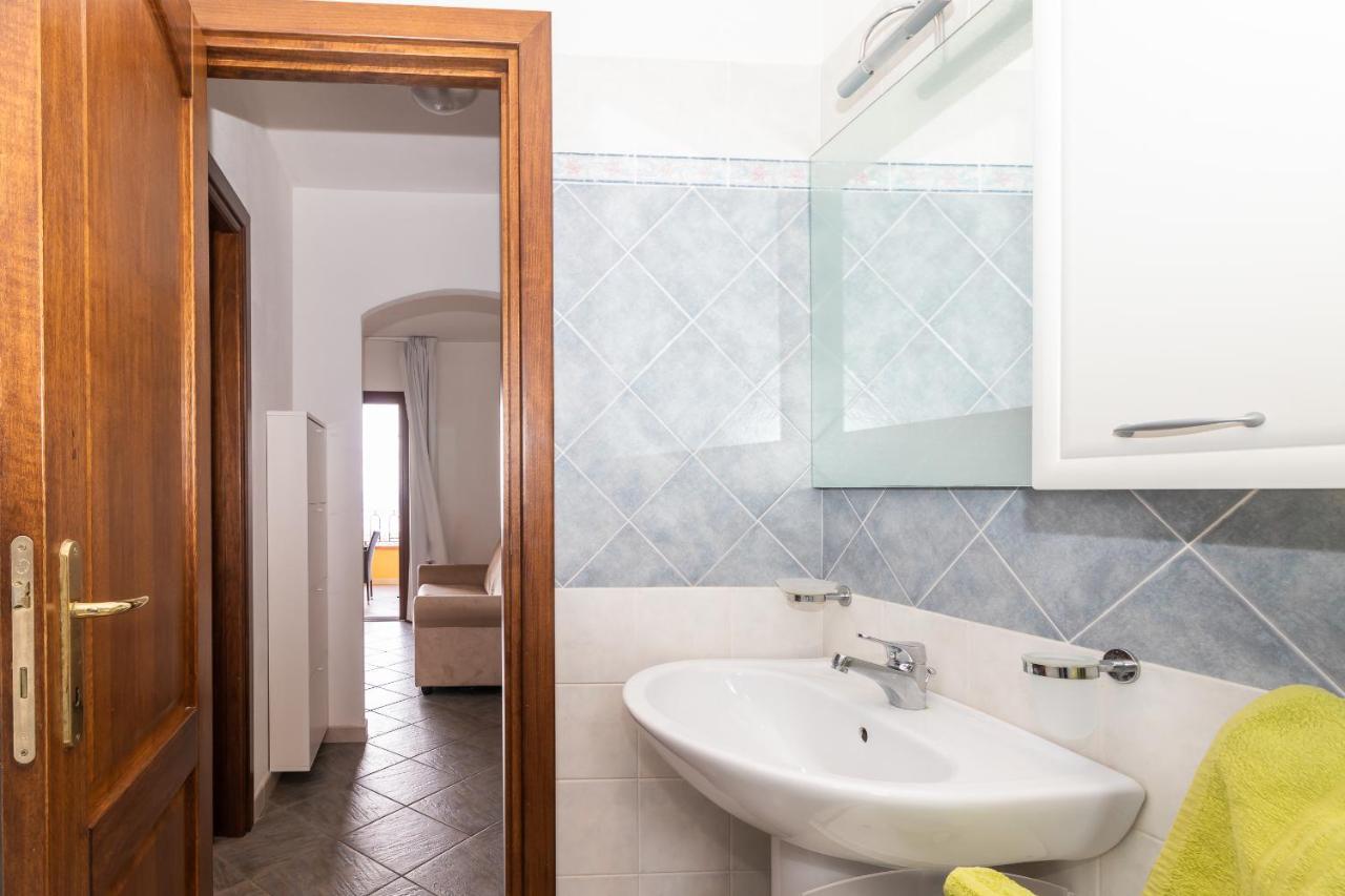 Appartamento Con Piscina 03 Trinità dʼAgultu Εξωτερικό φωτογραφία